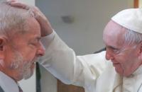 Lula diz estar 'muito satisfeito' após encontro e deseja ter disposição do Papa para 'mudar o mundo'